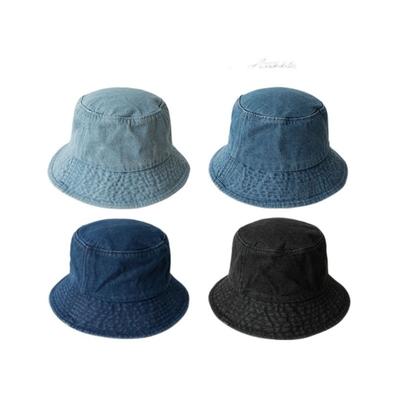 Čepice a klobouky