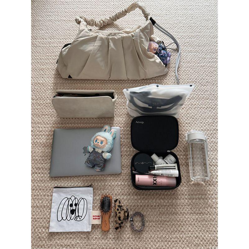 

Niche Bag Women 2025 New Sports Fitness Bag Lightweight All-Match Yoga Bag Fashion Commuter Shoulder Messenger Bag Beige White