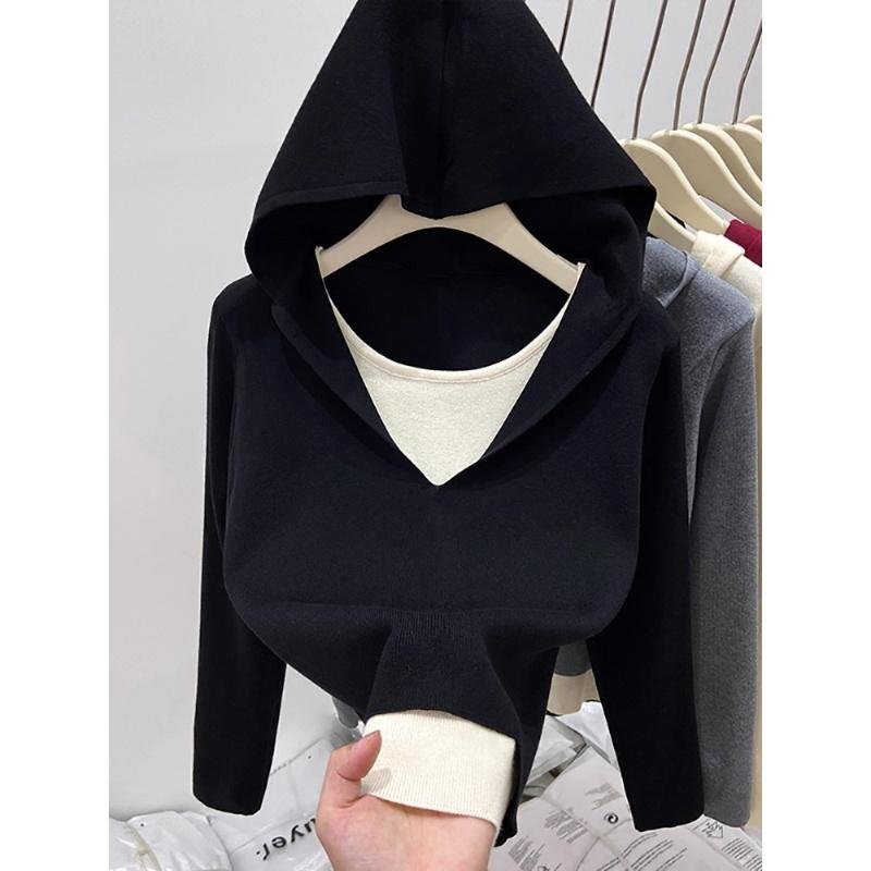 Ny stickad bas-tröja med huva i falsk tvådelad design för dam höst och vinter, smickrande och figurnära kort topp