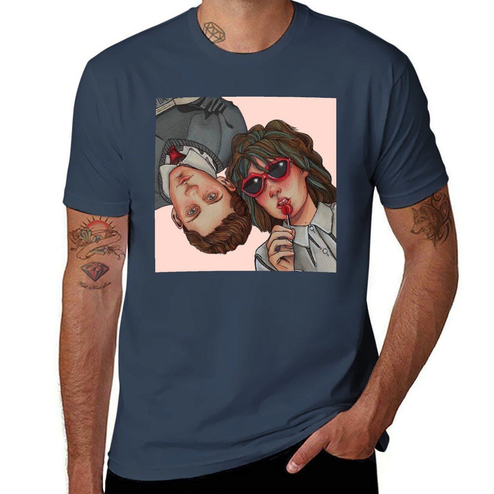 Dating Amber (Eddie Amber) Tshirt Basic All Season Solid Tshirt S