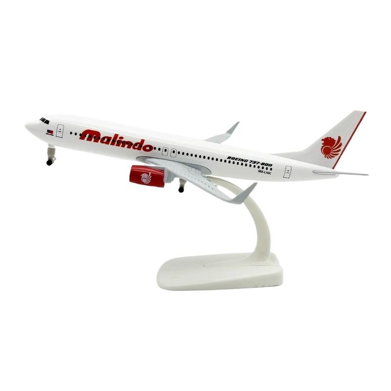 

1/400 Diecast Airplane Toys B737-800 Malindo Replica Plane Model 20CM Metal Collection Aircraft Aviation Gift красный/белый
