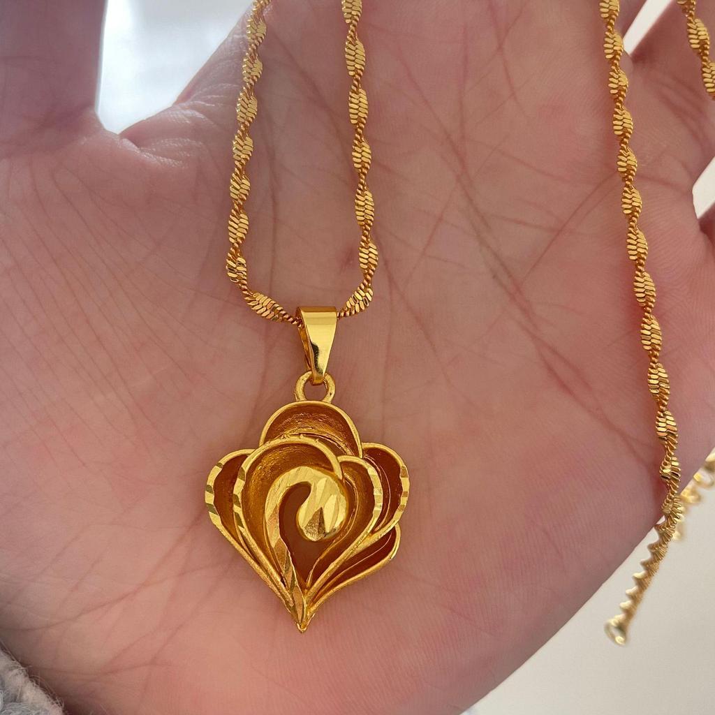 "Gold Heart & Water Drop Rose Necklace Pendant"