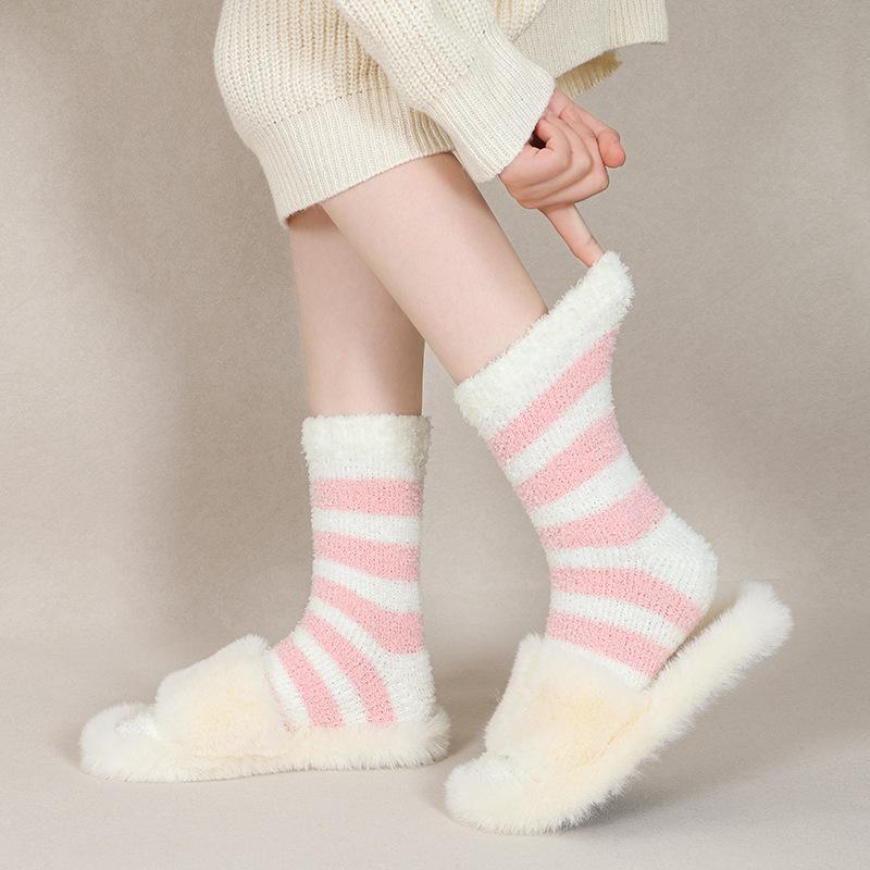 Women's Winter Mid-calf Socks, Coral Fleece Socks, Thickened and Fleece Warm Striped Fleece Socks