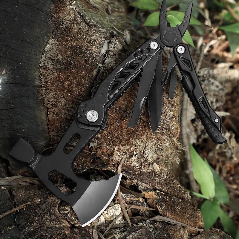 Multifunctional Survival Axe