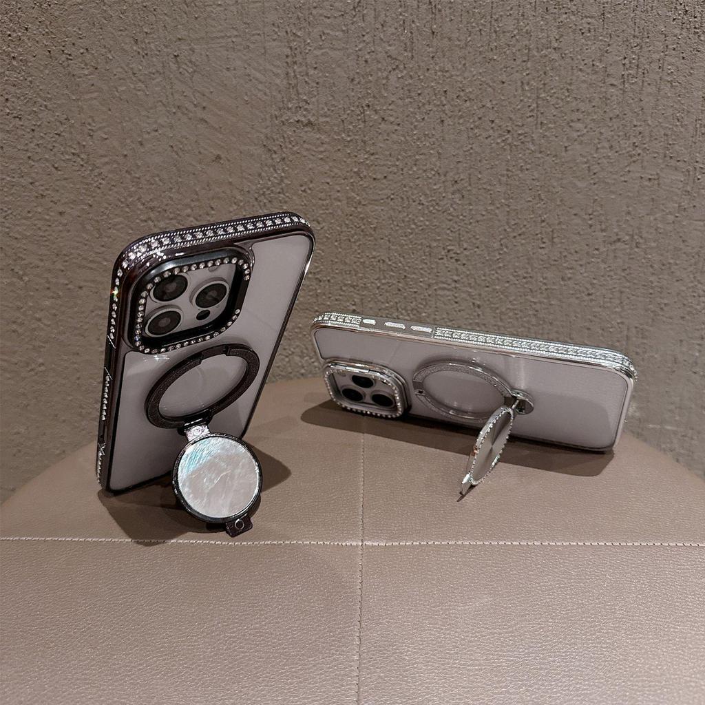 Diamond Mirror iPhone 17 Case: Yellowing-Resistant Lens, Double Bracket, 16 Pro Max Compatible