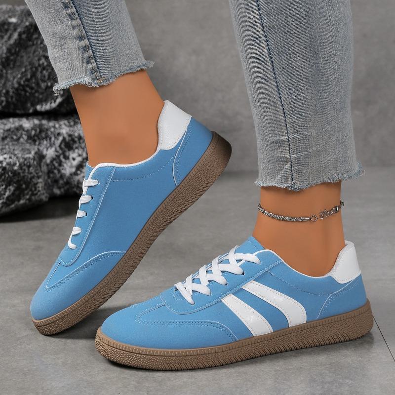 New Large-sized De Xun Shoes Round-toed Lace-up Sports Shoes Retro Flat Casual Women's Shoes