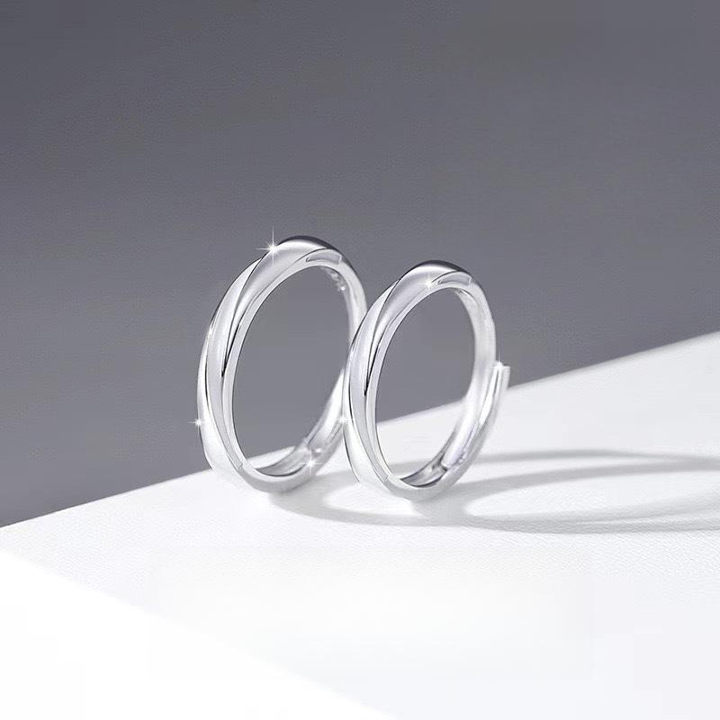 Luminous Mobius Ring, Couple Ring, Men's and Women's Pair Ring, Fashionable Versatile Plain Ring, Sweet Ins Style Jewelry.