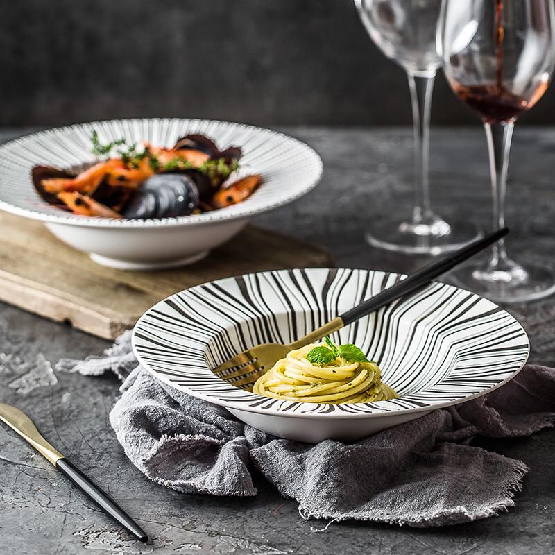 Ruhan Striped Bone China Deep Pasta/Soup Plate