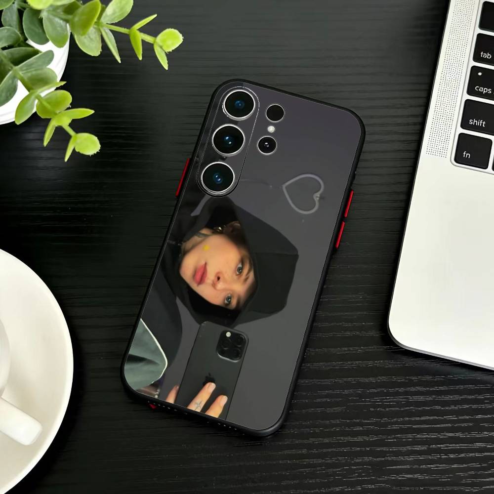 G-Singer Young Miko Phone Case For Samsung S26,S25,S24,S23,S22,S21,S20,Ultra,Plus,FE Black Soft Cover