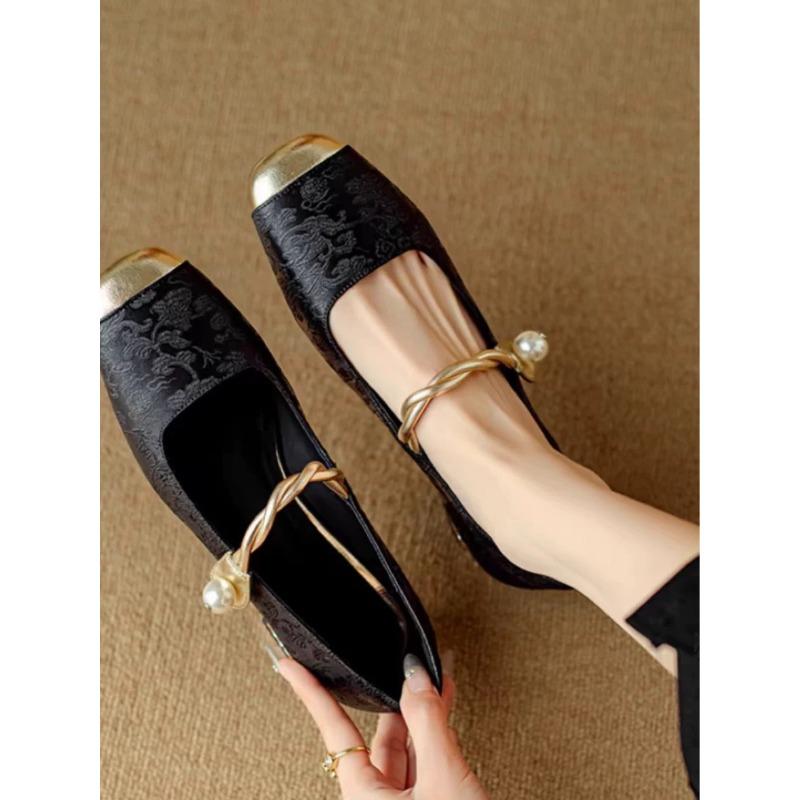 New Style Retro Thick Heel Low-top Casual Dressy Low-top Shoes