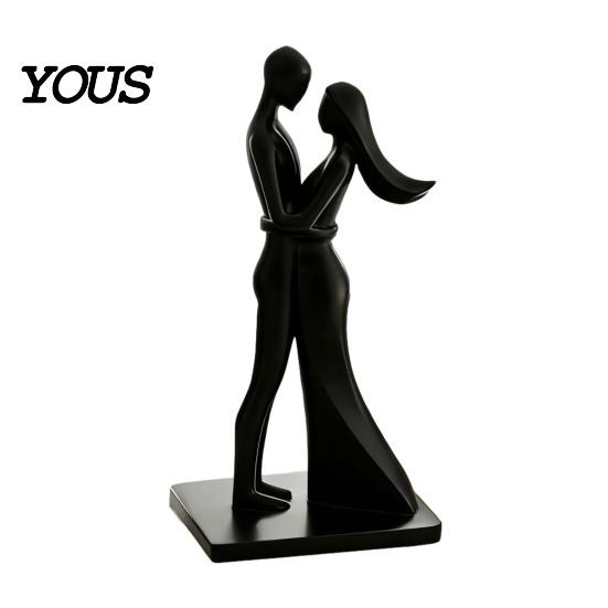Durable Couple Statue Figurine, 3D Printed Hugging Statue, Modern Romantic Desktop Sculpture for Living Room, Bedroom, Office, Shelf, Table