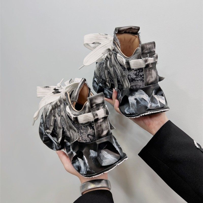 Fashion Platform Women graffiti Shoes Designer Sneakers Fashion Outdoor Flats Causal Lace Up Shoes Female Breathable Ladies Footwear