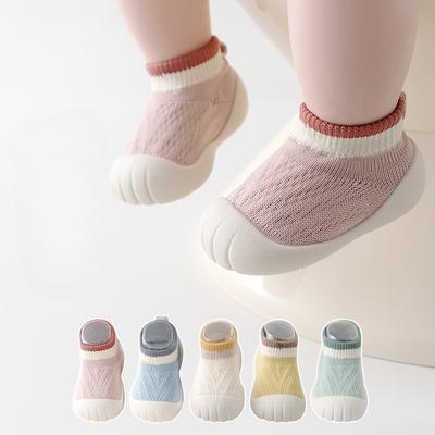 Baby-Bodensocken Herbst und Winter Neue rutschfeste Strickschuhe und Socken mit weichen Sohlen Baby Indoor Kleinkindschuhe