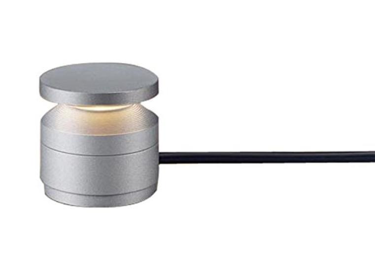 

Panasonic LED Garden Light Stationary Mount Type 40 Bulb Color LGW45831LE1