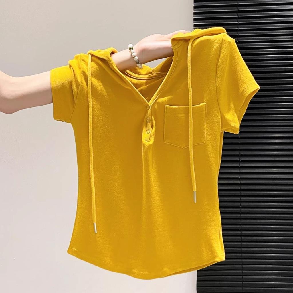Reines Verlangen Kapuzen-V-Ausschnitt Kurzarm-T-Shirt Damen Sommer Neu Schlank und Dünn Schulterdesign Nischen-Oberteil