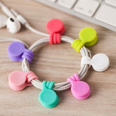 Supporto per avvolgicavo magnetico in silicone per auricolari, clip per organizzare i cavi