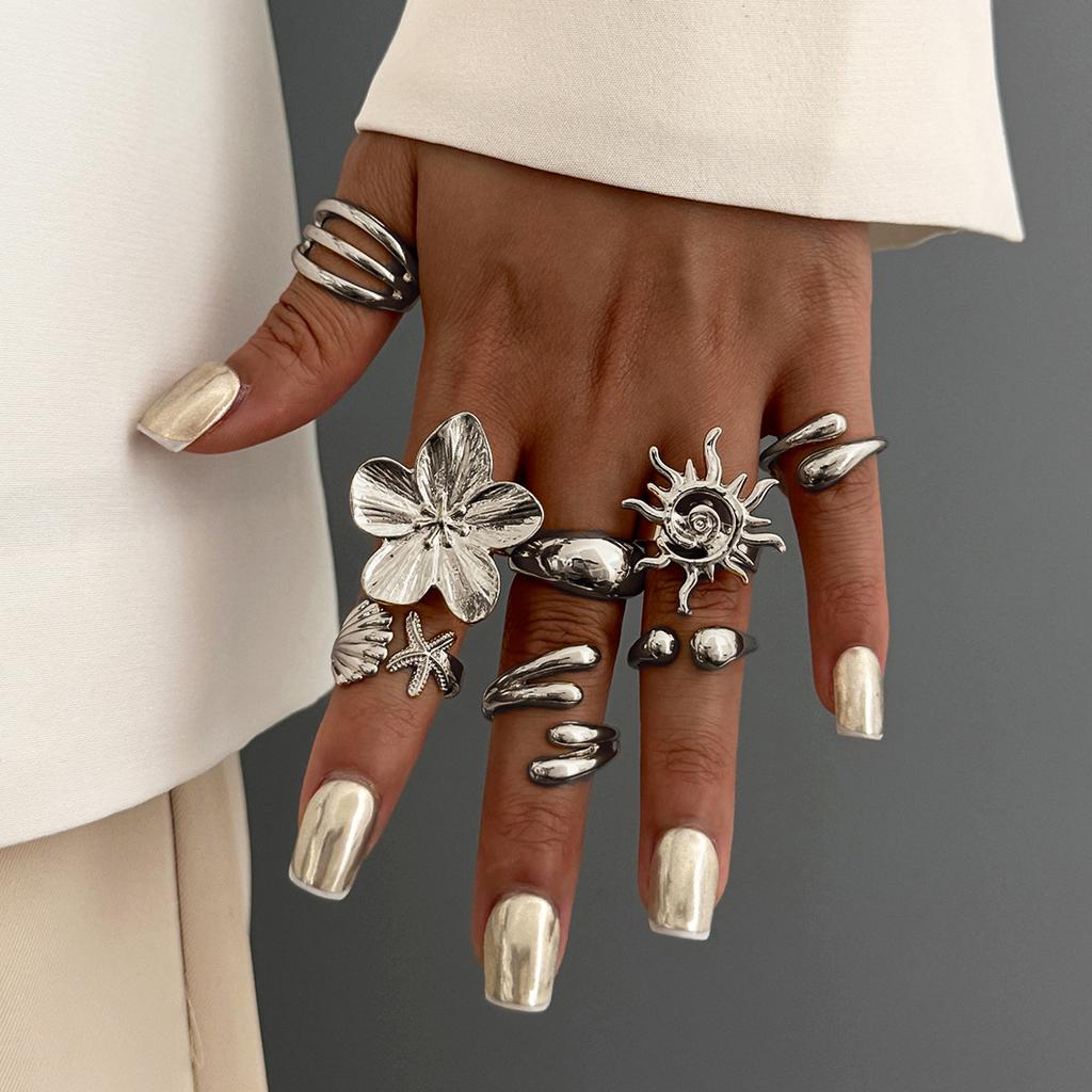 8Pcs/Set Vintage Metal Petal Flower Rings for Women Water Drop Sun Open Rings Vintage Gold Copper Color Open Knuckle Joint Ring