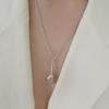 Fiore Stone Bud Necklace (moonstone)