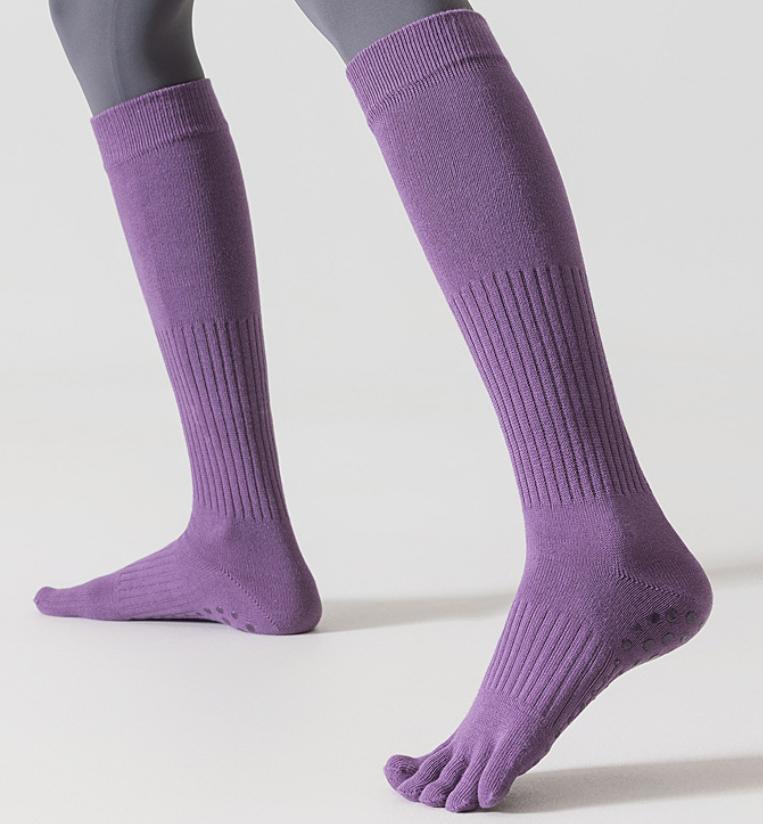 High Quality Women's Solid Color Knee High Anti-Slip Socks  Athletic for Yoga, Pilates & Fitness, Breathable Five Toes