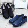 Botas de chuva de cano baixo masculinas à prova d'água antiderrapantes fashion cano curto sapatos de borracha sapatos aquáticos cozinha quatro estações sapatos de trabalho botas de chuva masculinas