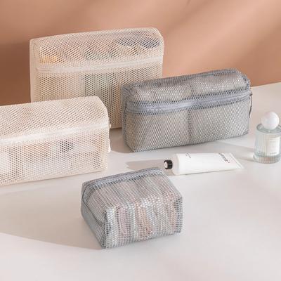 Ferramentas e acessórios – Bolsas e caixas para cosméticos