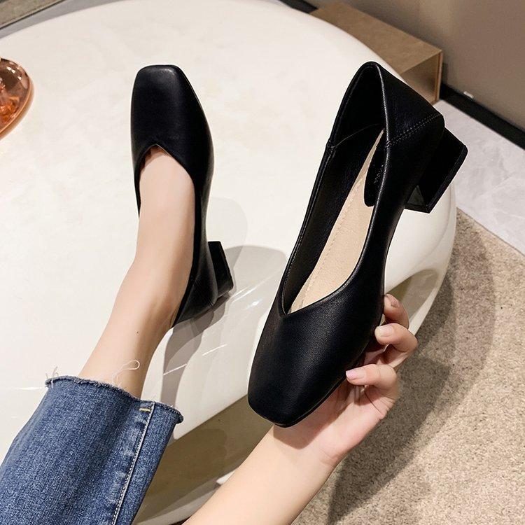 New women's shoes square head shallow mouth women's single shoes comfortable low heel thick heel four seasons work shoes