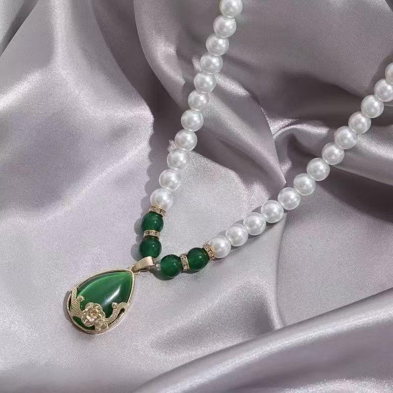 Koreanischer Stil Mama's Smaragd-Halskette & Perlen-Armband Set - Einfaches Muttertagsgeschenk