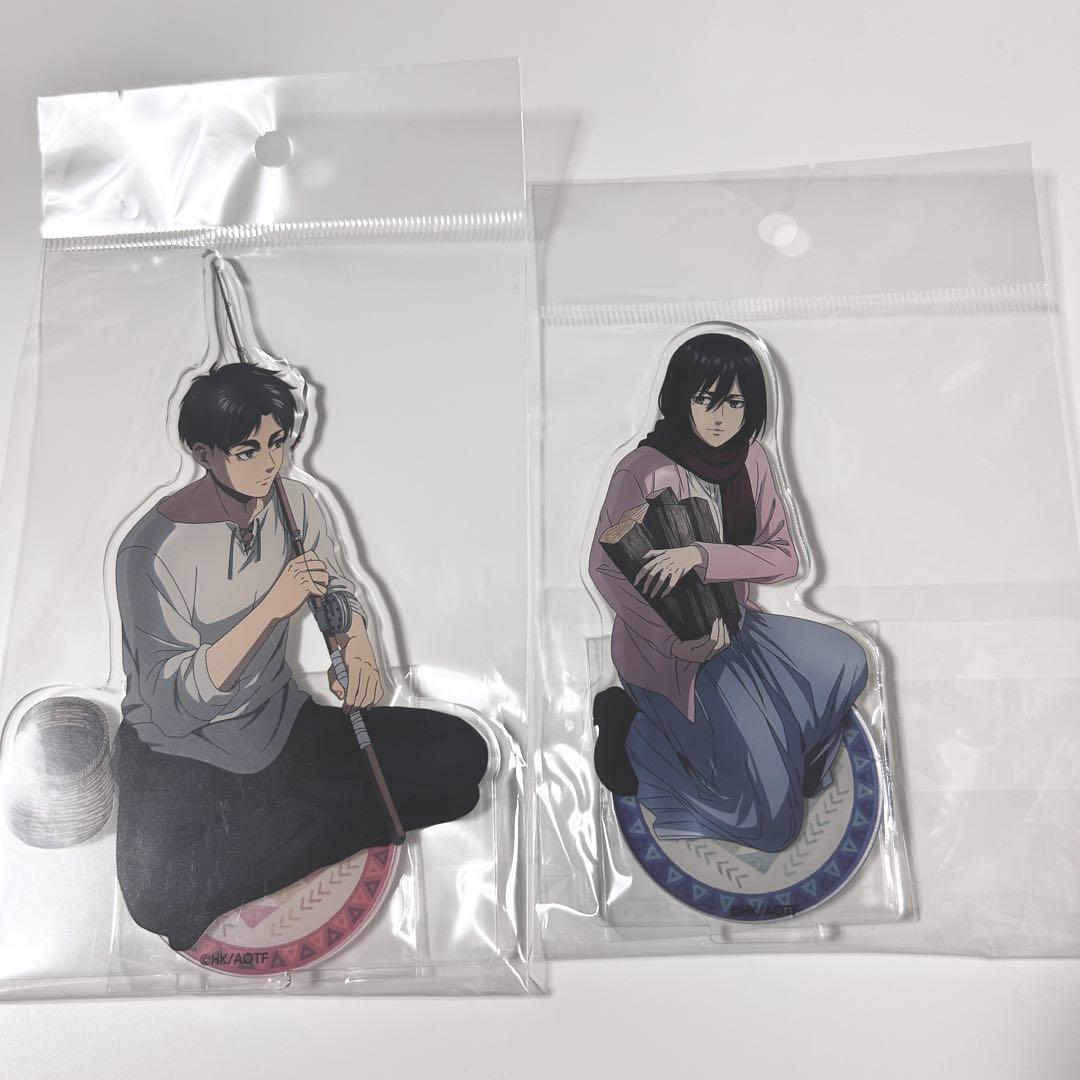 

[USED] Attack on Titan Eren Mikasa Original Acrylic Figure Acrylic Stand