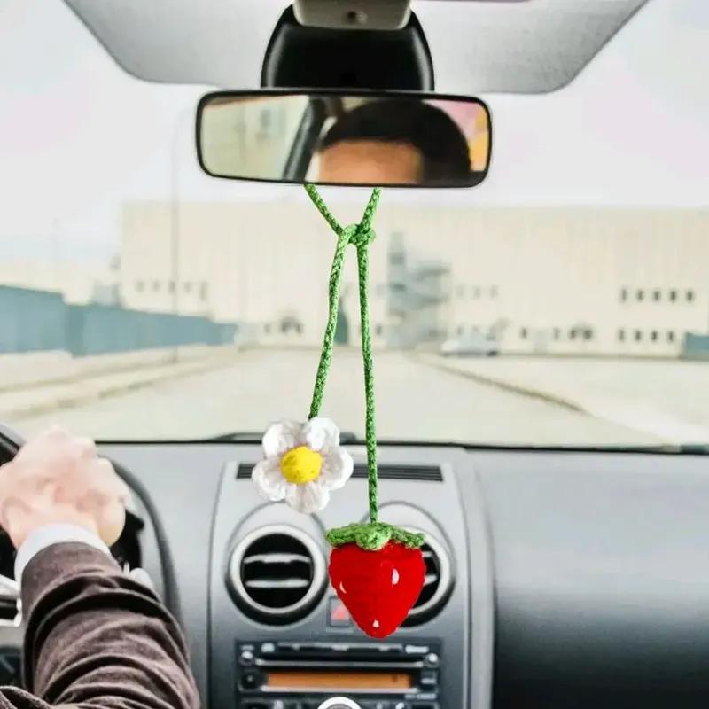 1pc Universal Auto Interior Pendant Car Strawberry Styling Ornaments Car Rearview Mirror Decroative Lanyard Car Accessories