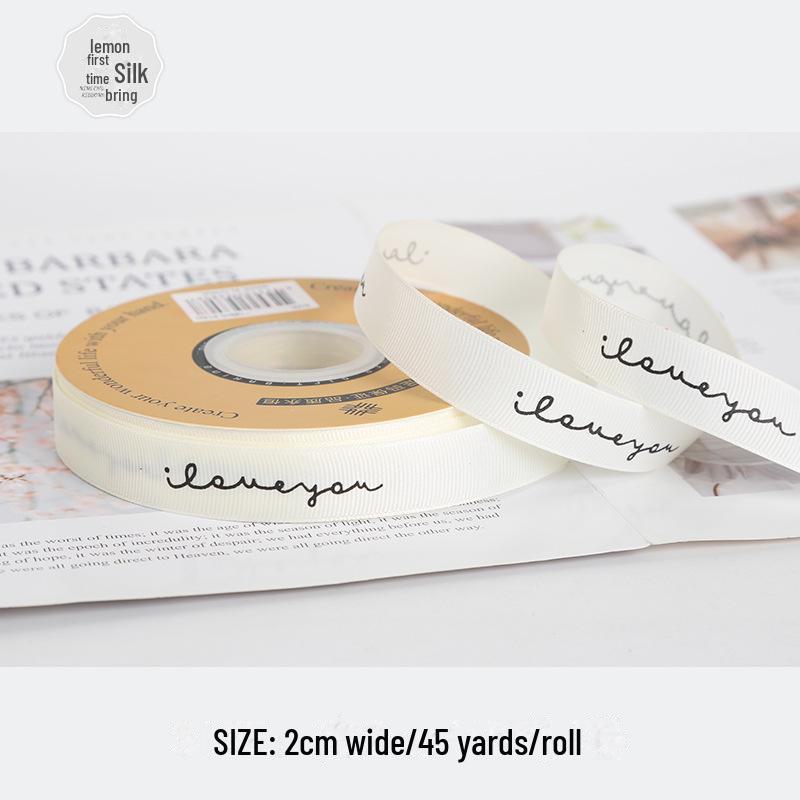 

Цветы из лент 2 см для украшения торта и упаковки подарков своими руками