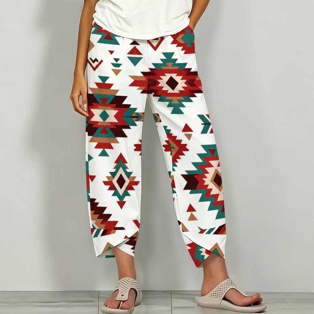 Women Plus Size Loose Fit Floral Paisley Printed Cross Hem Cropped Pants
