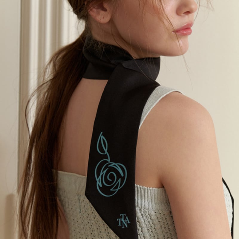 Tatiana Blühende blaue Rose Twilly Seidenschal SF2905