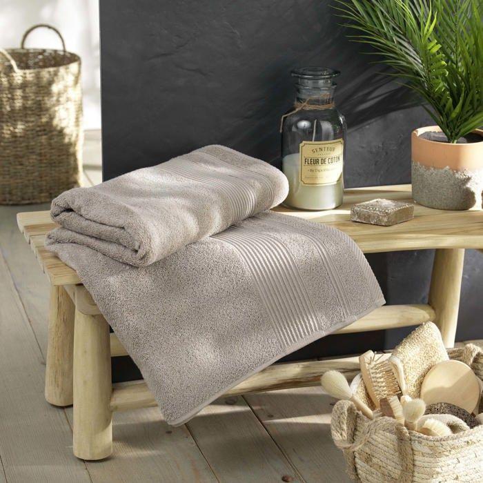 Serviette ou drap de bain 90 x 150 cm Tendresse taupe