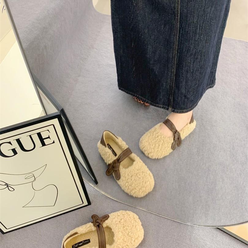 One-pedal Doudou Shoes Women's Winter 2025 New Versatile Lamb Wool Shoes Wear One-button Velvet Thermal Cotton Shoes