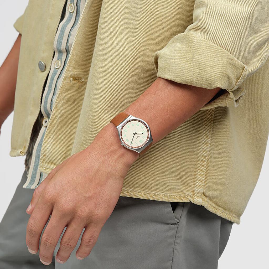 SWATCH SKIN IRONY series quartz movement simple brown tone fashionable luminous watch 43mm beige dial stainless steel case leather strap SS07S135