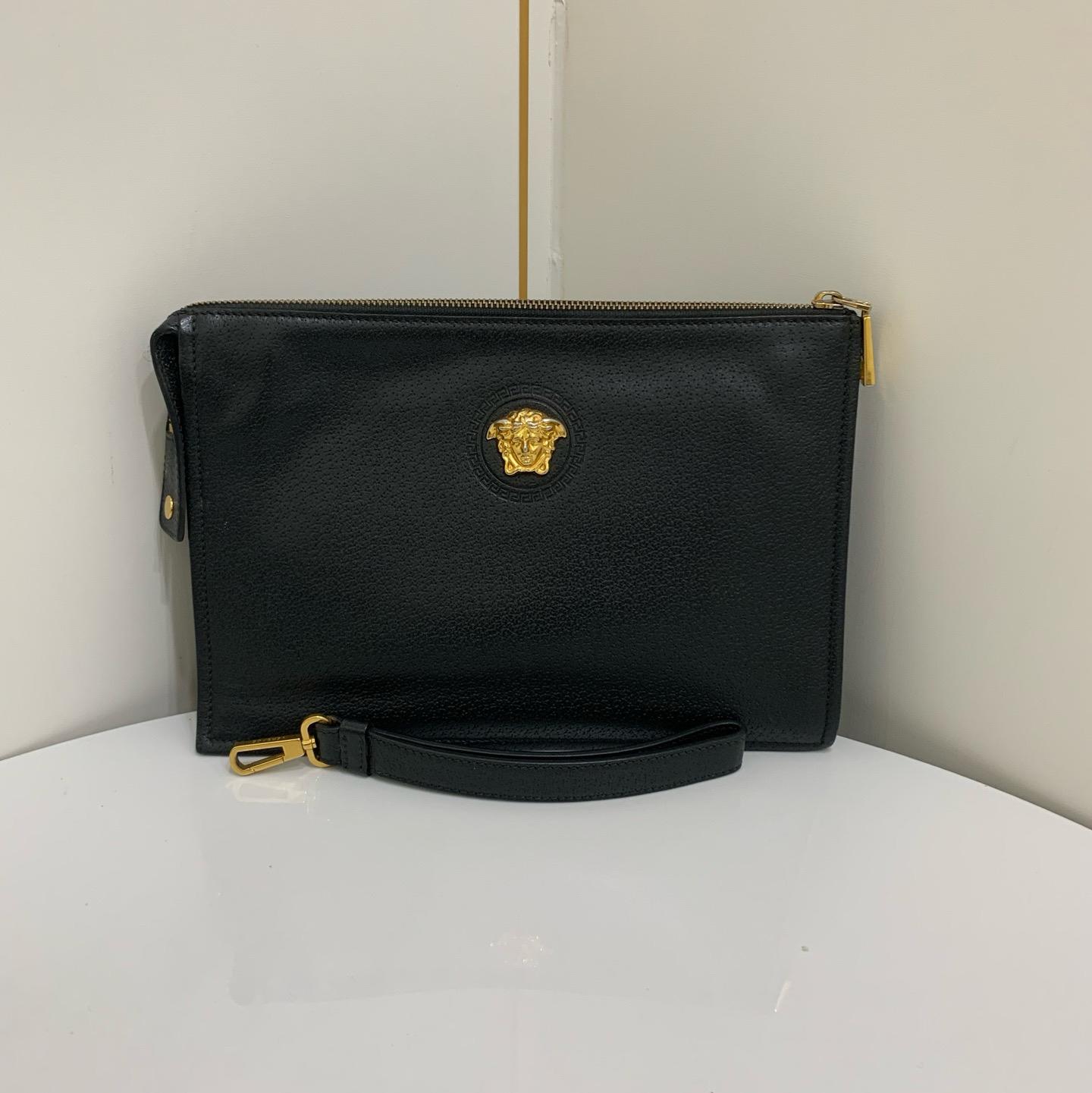 [Pre-Owned] Fashion Simple Leather Clutch - Excellent #14D65F ONE SIZE