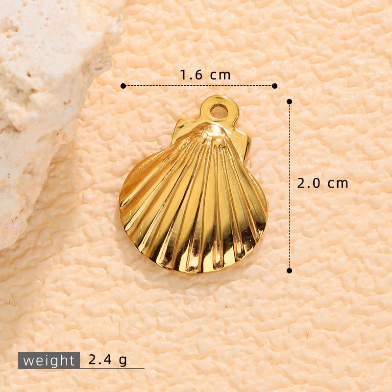 Stainless Steel Scallop Seashell Necklace for Women - Niche Design Titanium Jewelry Accessories