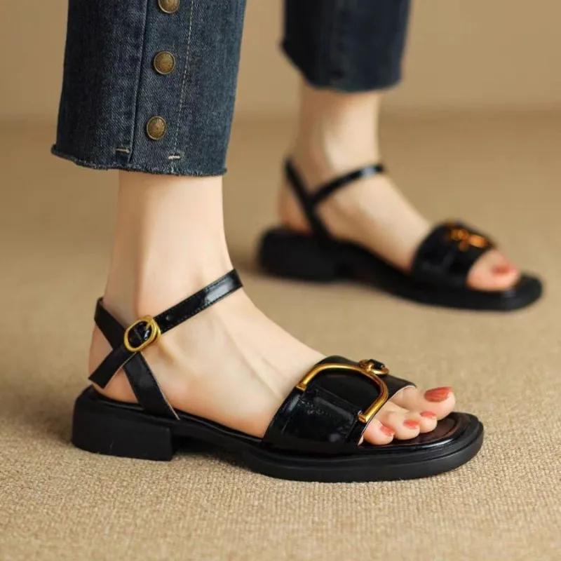Fashion 2025 Retro Fashion Sandals Women's Summer Thin Open-toed Buckle Low-heeled Shoes Fashion Metal button Women Rubber Sandlias