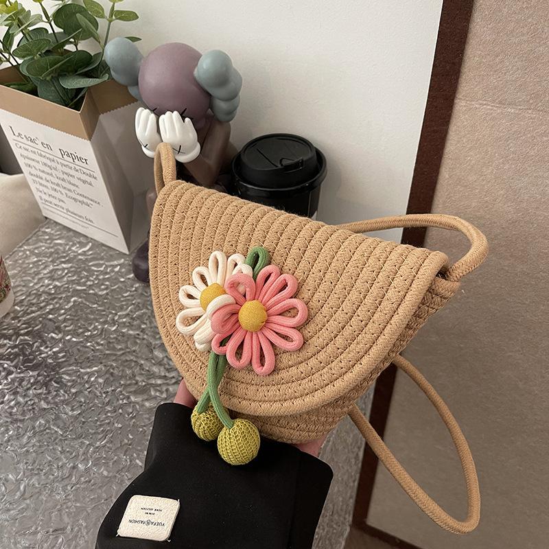 Durable Straw Crossbody Bag Flower Woven Coin Purse Handbag Girls Shoulder Messenger Bag Summer Cute Princess Handbag 2025 Gift
