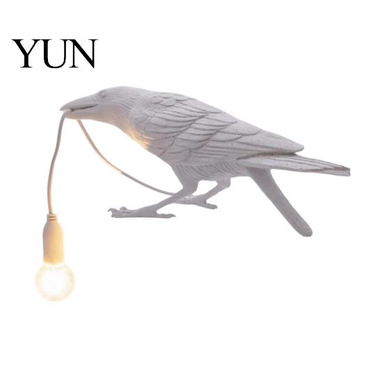 Retro Decorative Bird Light Crow Table Lamp, Gothic Raven Night Light, Halloween Black Creative USB Powered Ornament Dark Academia Lamp for