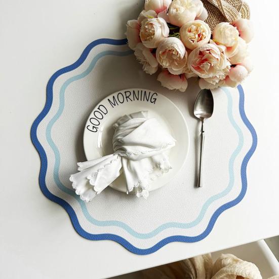 Gekräuselter runder Tischset Wasserdichtes Kunstleder-Tischset Elegante Hitzebeständige Esstischmatte für drinnen oder draußen Hochzeit Picknick