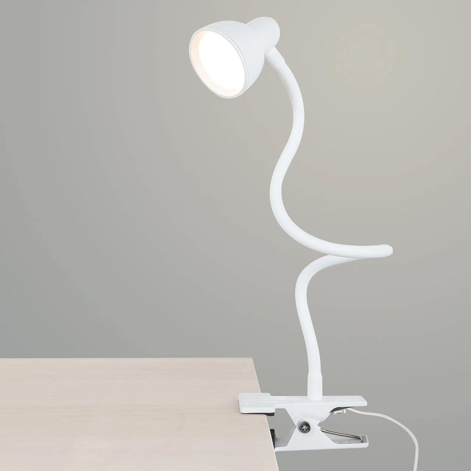 

360° Adjustable LED Clip On Desk Lamp, USB Power Tabletop Reading Light 3 Color Dimmable Portable Flexible Neck Light for Study білий