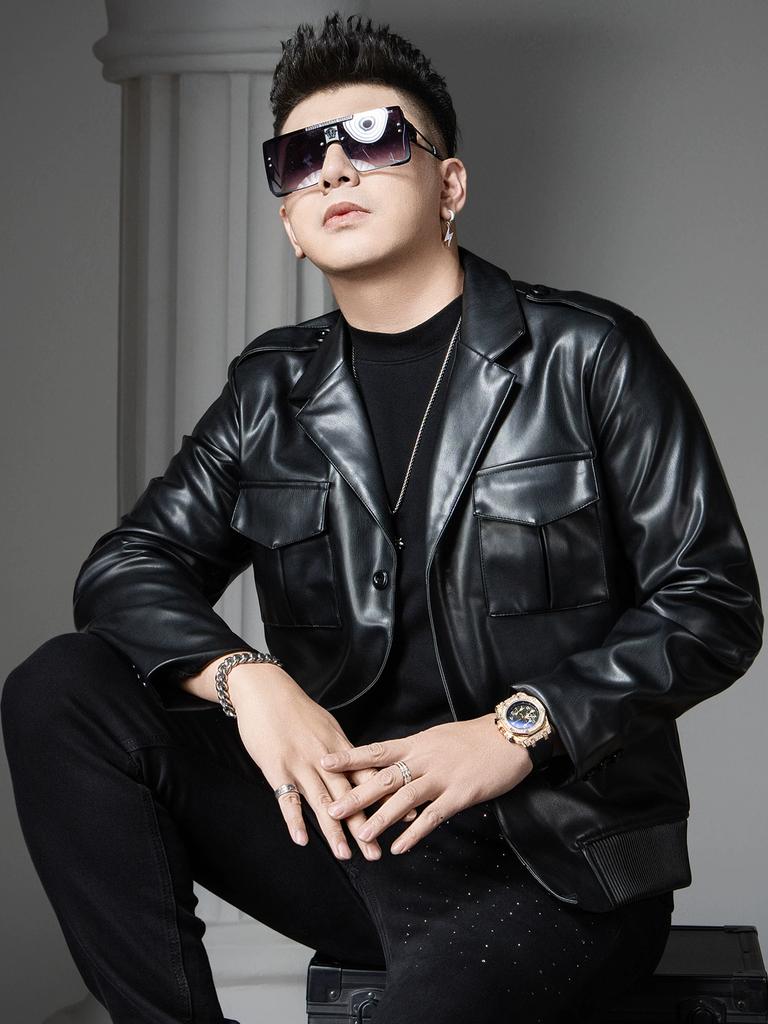 European Style 2025 Autumn New Men's Stylish Biker Leather Jacket with Suit Collar, Trendy Brand Solid Color Leather Coat