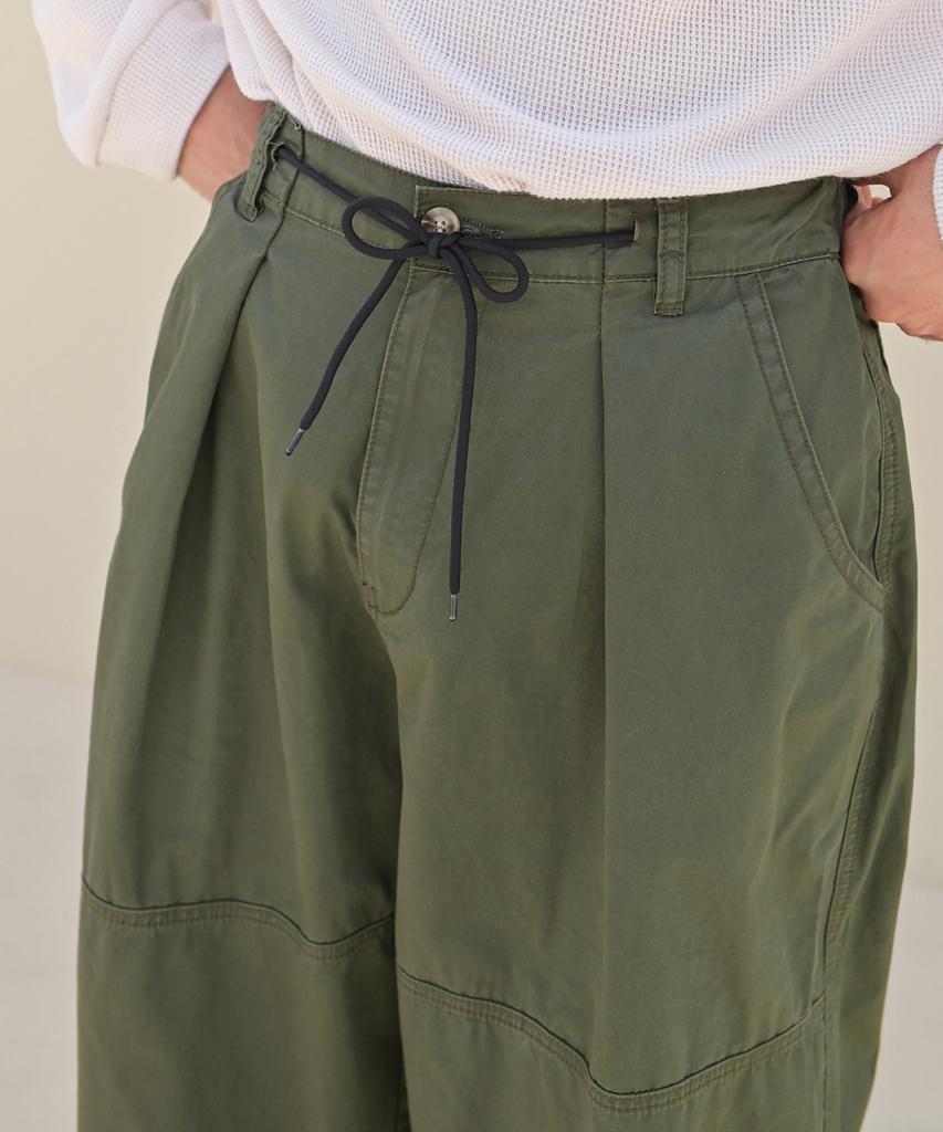 Jikeulib Elastic Waist Pintuck Balloon Wide Cargo Pants