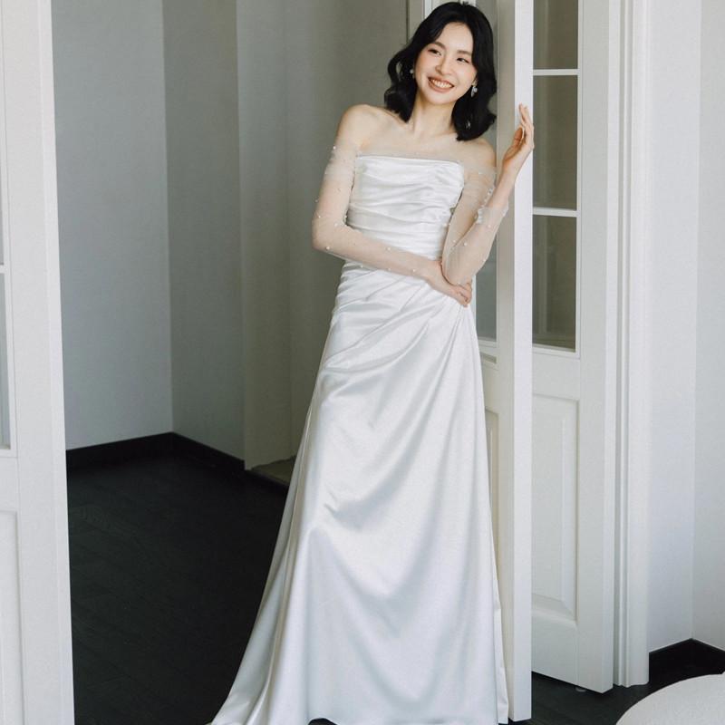 One-word Shoulder Light Wedding Dress Simple Travel Photo White Thin High-end Bride Wedding Super Fairy Welcome Door Dress