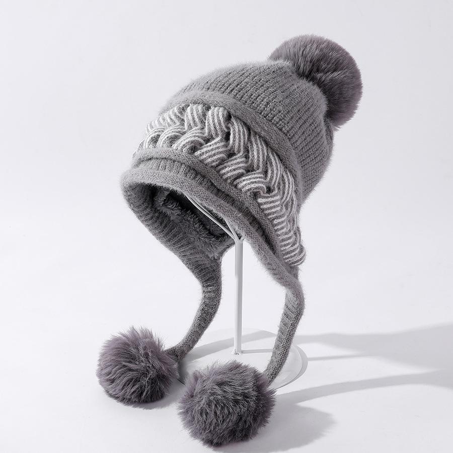 Knitted Hat for Women Color Matching Twisted Sanmao Ball Earmuffs Wool Hat Winter Versatile Casual Plus Velvet Warm Hat