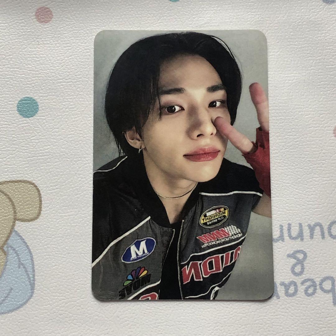 

[USED] StrayKids RakuSTAR Hyunjin 2nd Week Limited Sanok Trading Card