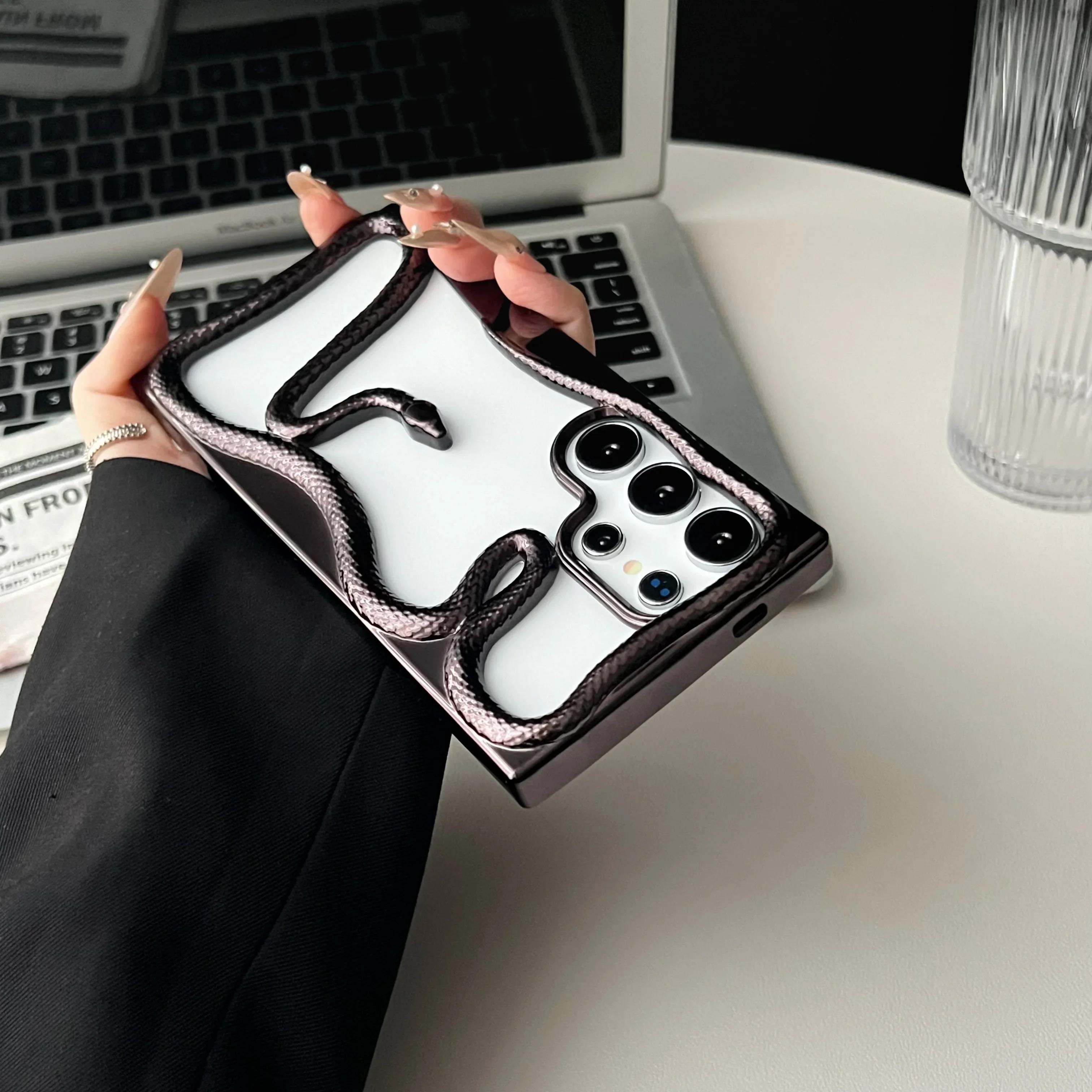 

Розкішне покриття 3D Порожнистий Чохол Змійка для Samsung Galaxy S25 S24 S23 FE S22 Ultra М який Силіконовий Тепловідвідний Ударостійкий Чохол For Samsung S24Ultra