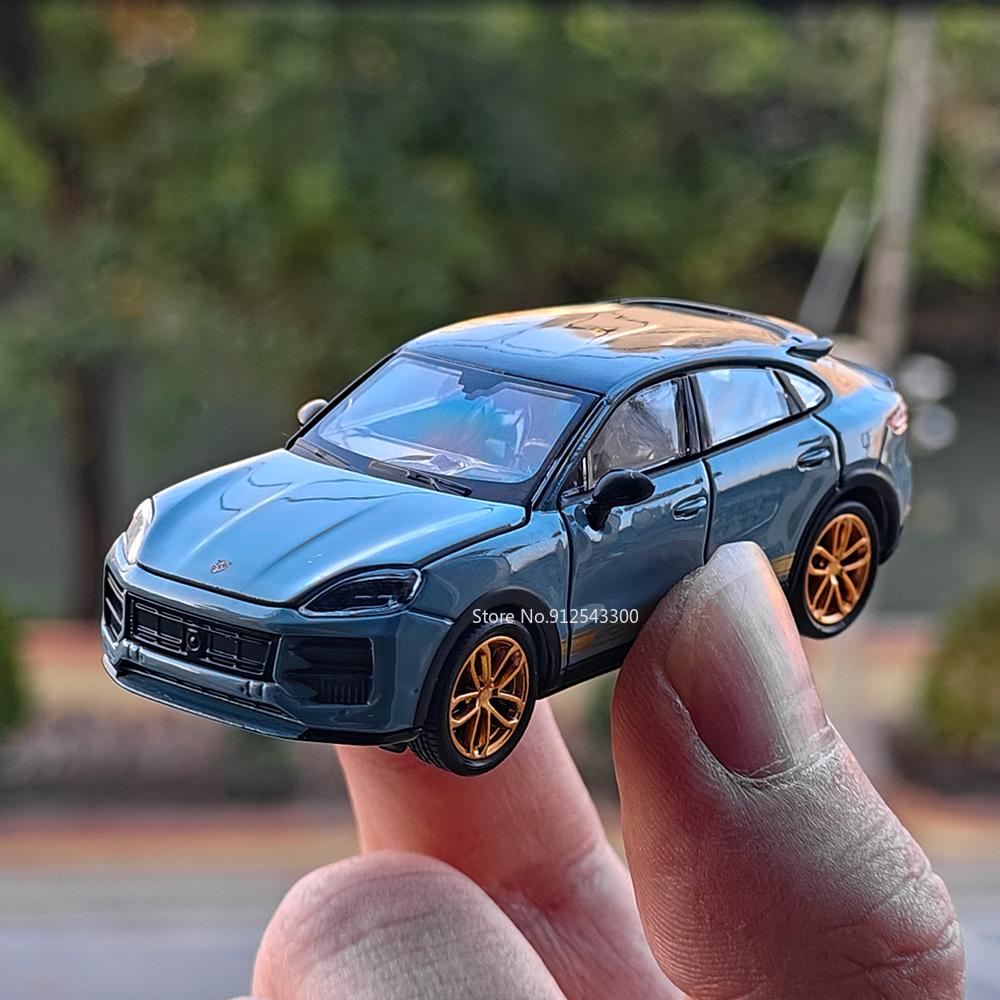 1:64 Series Cayenne Turbo GT SUV Model Toy Car Alloy Body Strong Durable Doors Opened Off-road Vehicle Models Collection Gifts