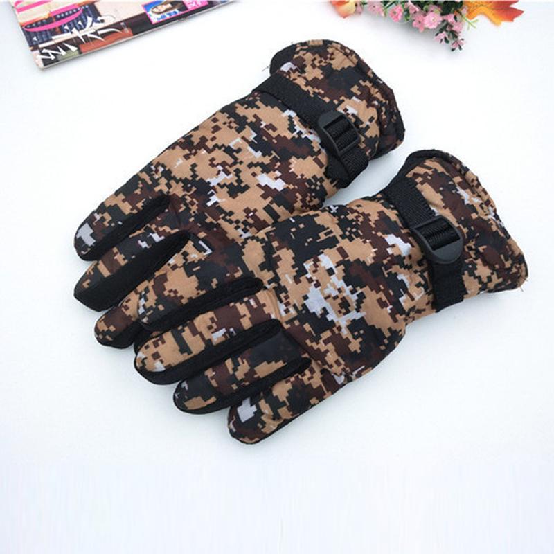 Mens Winter Touch Screen Cycling Windproof Gloves Plush and Thickened Cold and Warm Gloves Ski Camouflage Gloves